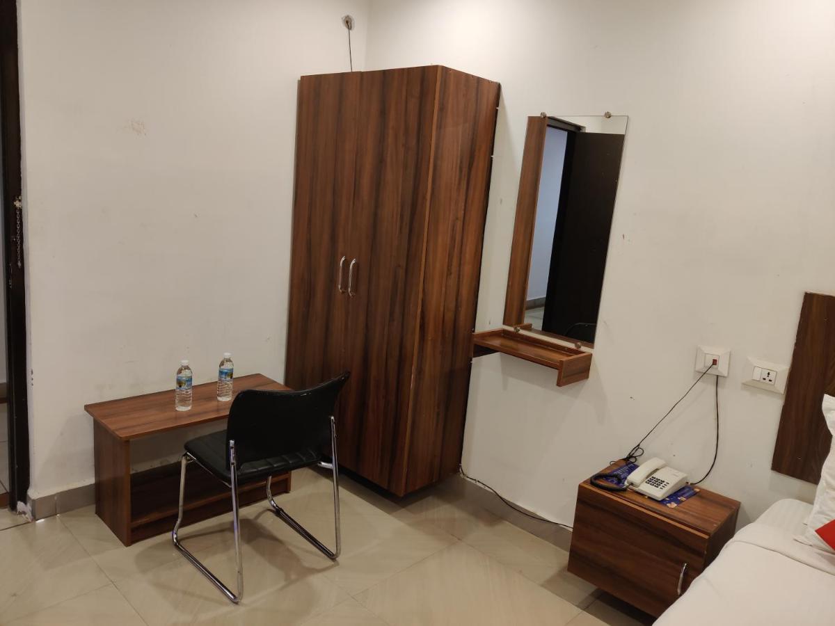 Hotel Best Hotels-sujatha