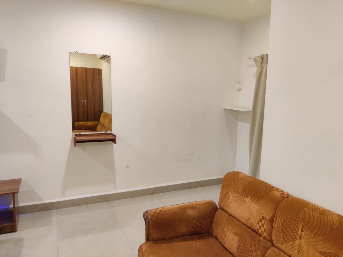 Hotel Best Hotels-sujatha