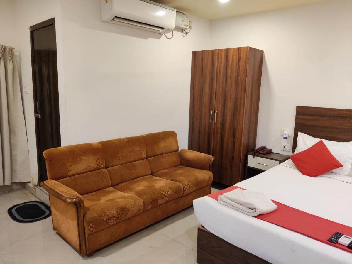 Best Hotels-sujatha Hotel