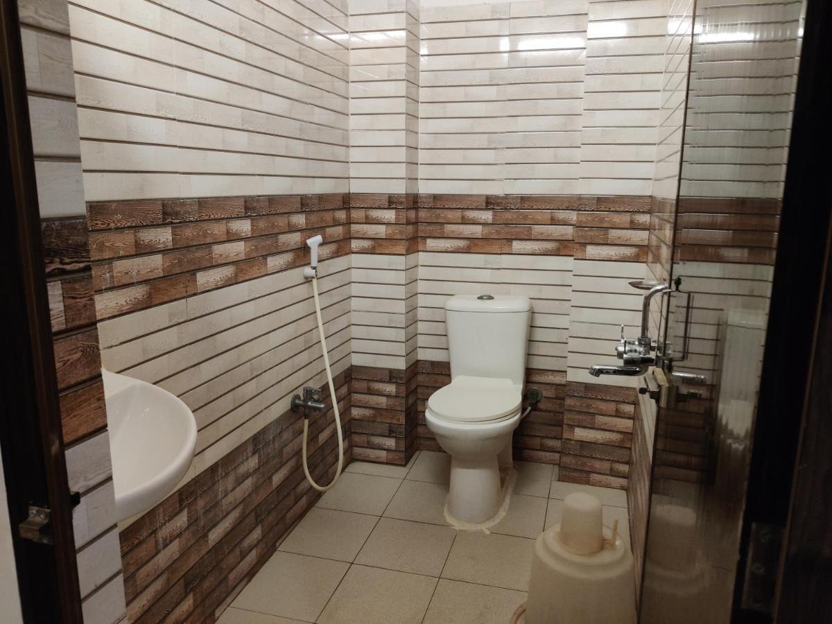 Best Hotels-sujatha Hotel